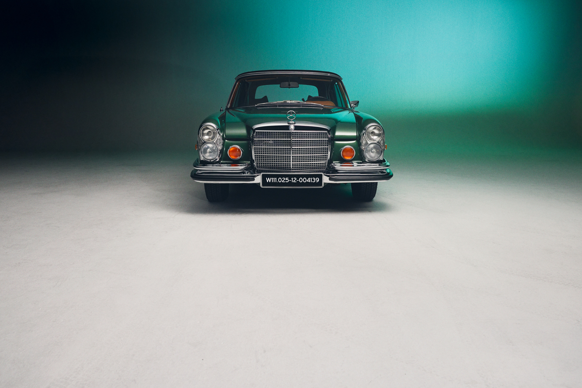 MB W111.025 Social Media-7