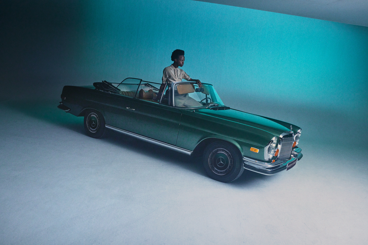 MB W111.025 Social Media-17