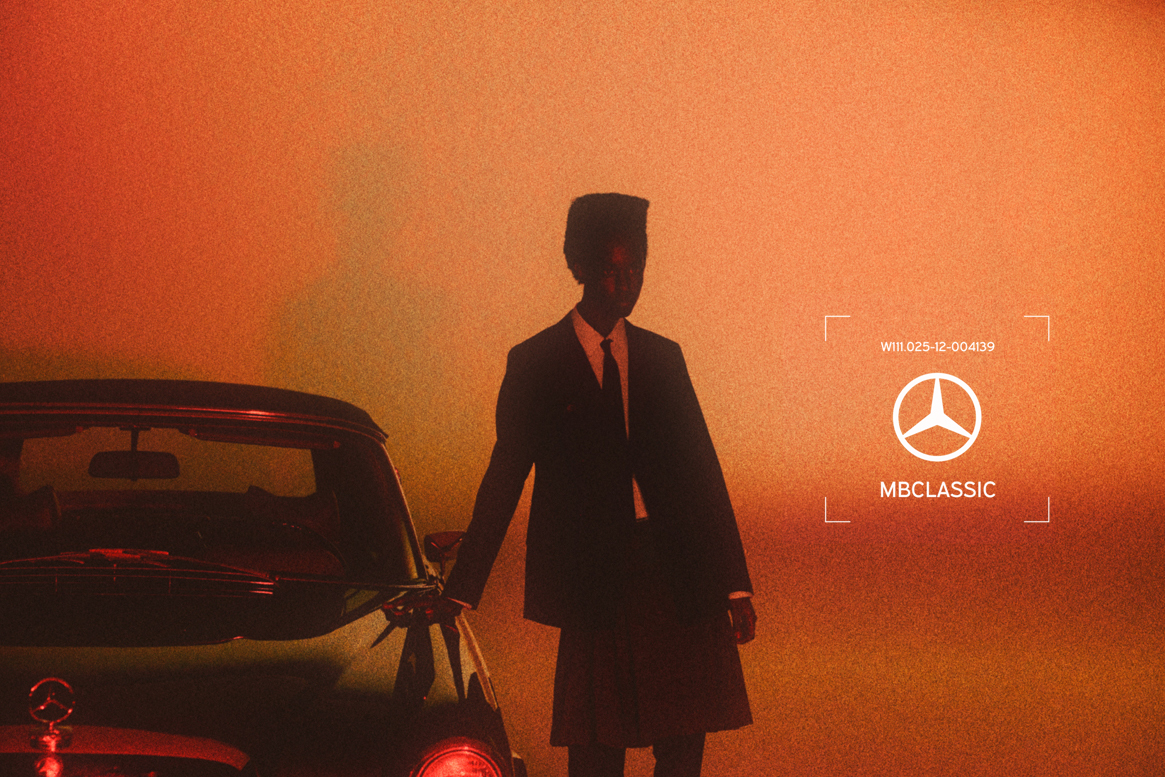 MB W111.025 Social Media-1