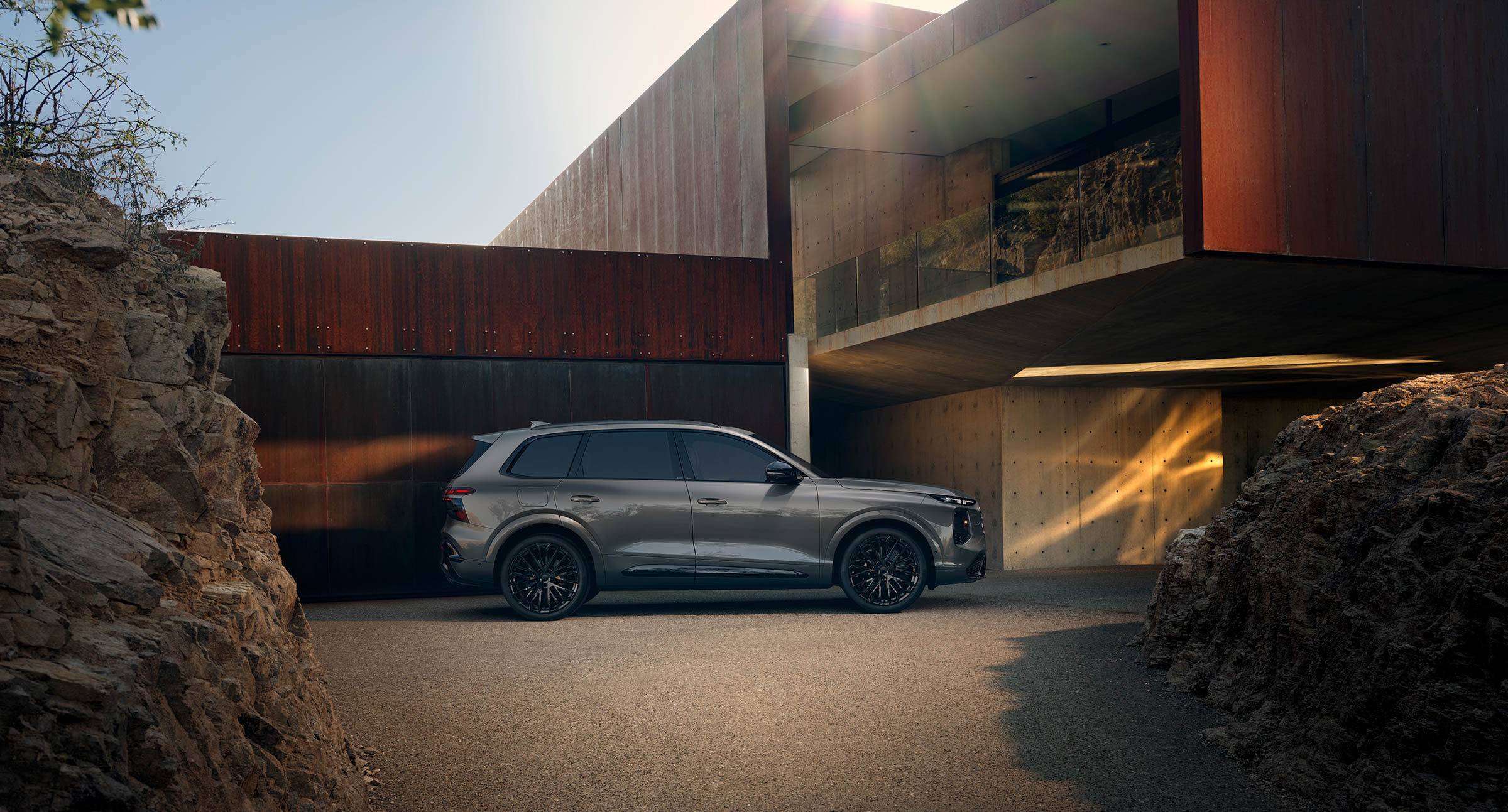 AUDI Q7-3
