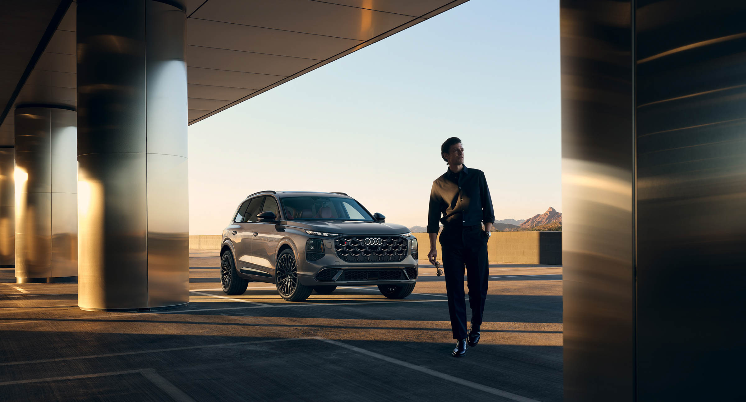 AUDI Q7-4