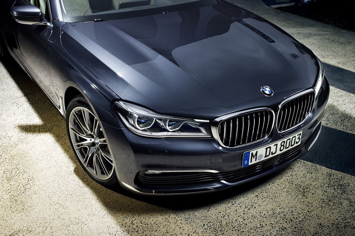BMW 7 Campaign-8